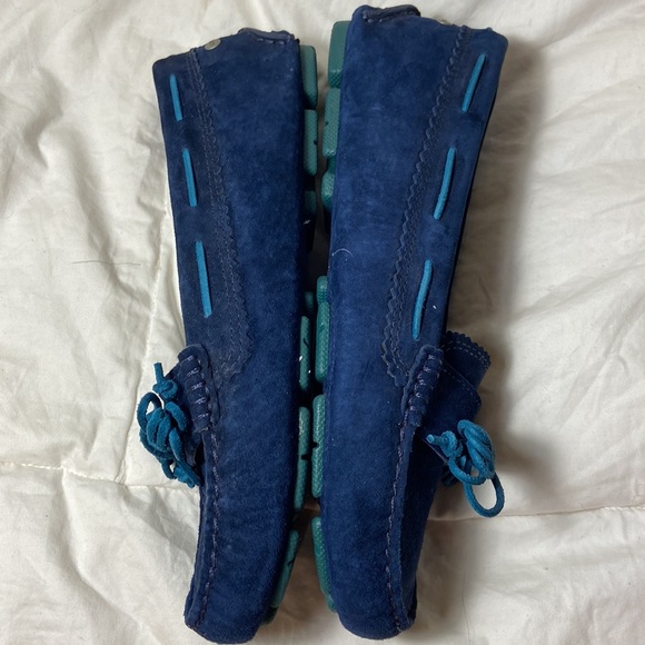 Ugg Meena moccasins - Picture 10 of 13